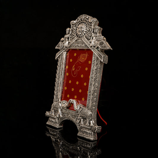 PRATIMA TEMPLE FRAME