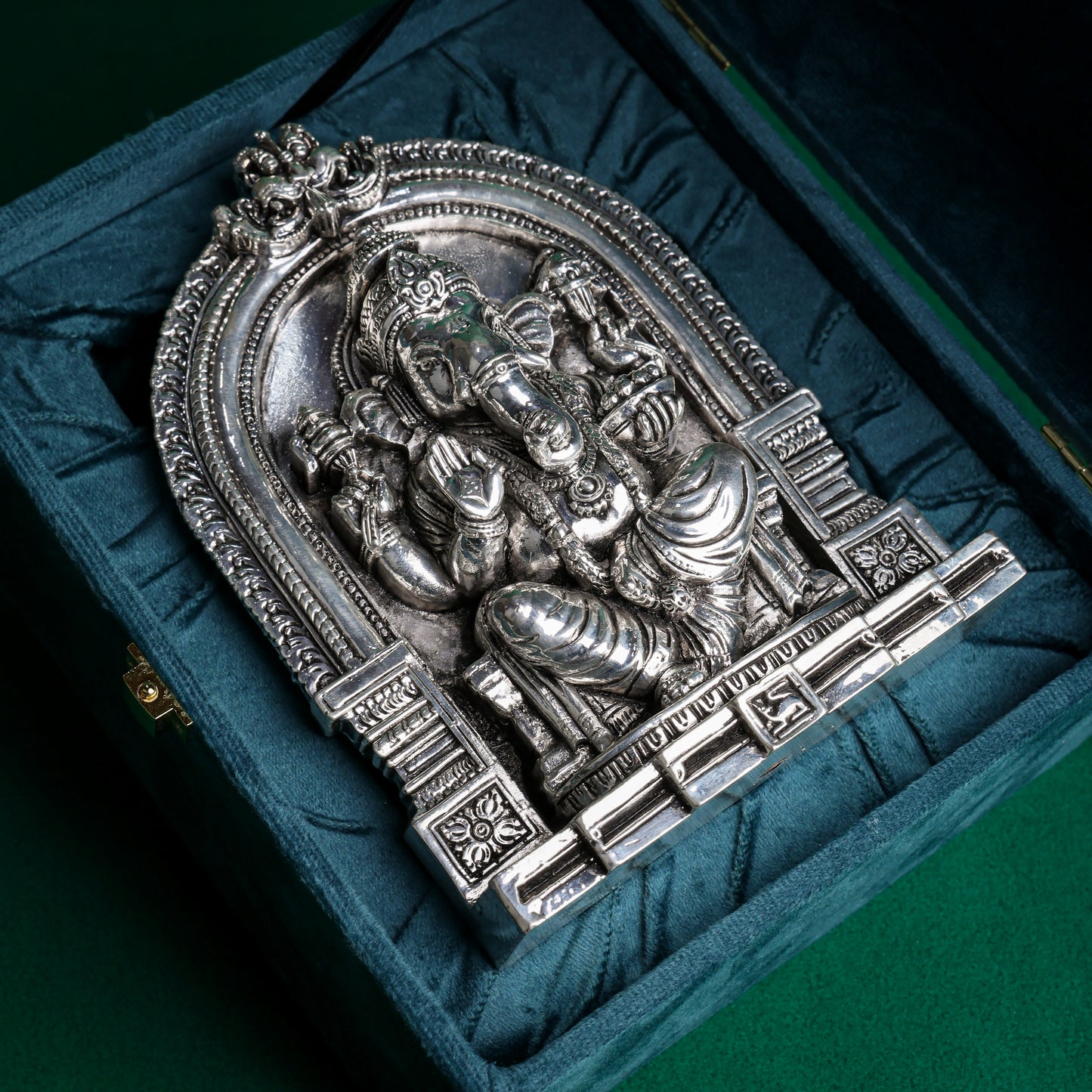 Temple-Arch Ganesha