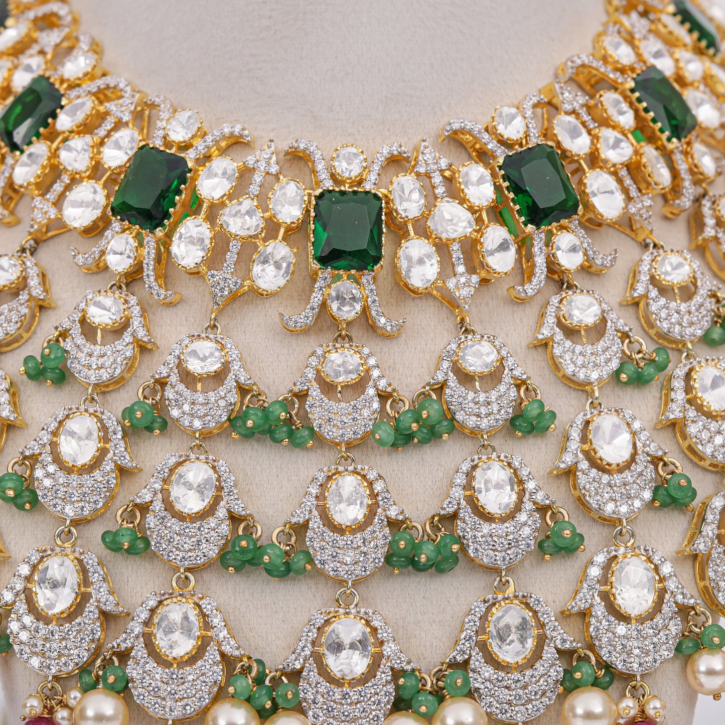 Anvaya Emerald Bridal Choker - Treza