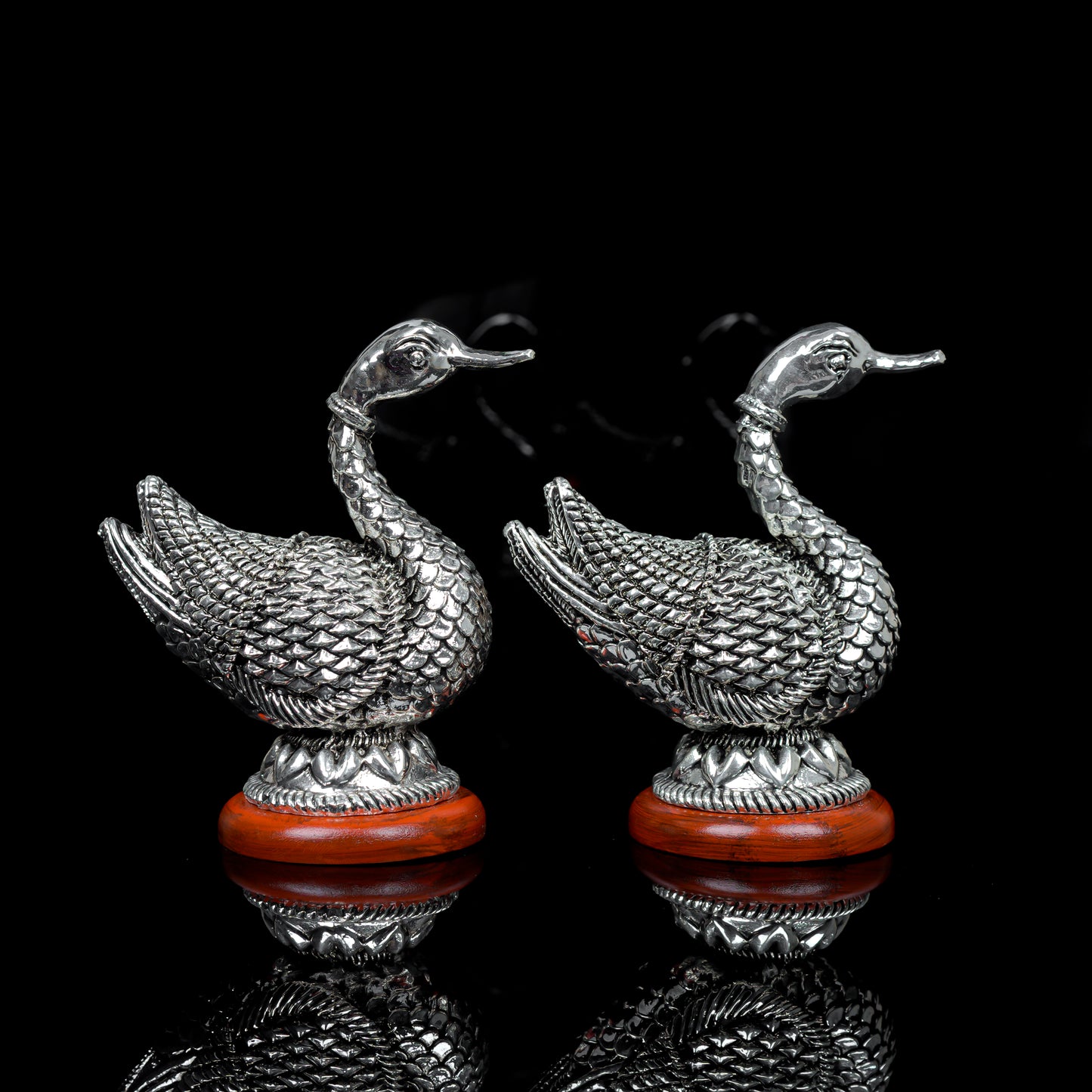 PAIR OF DUCK