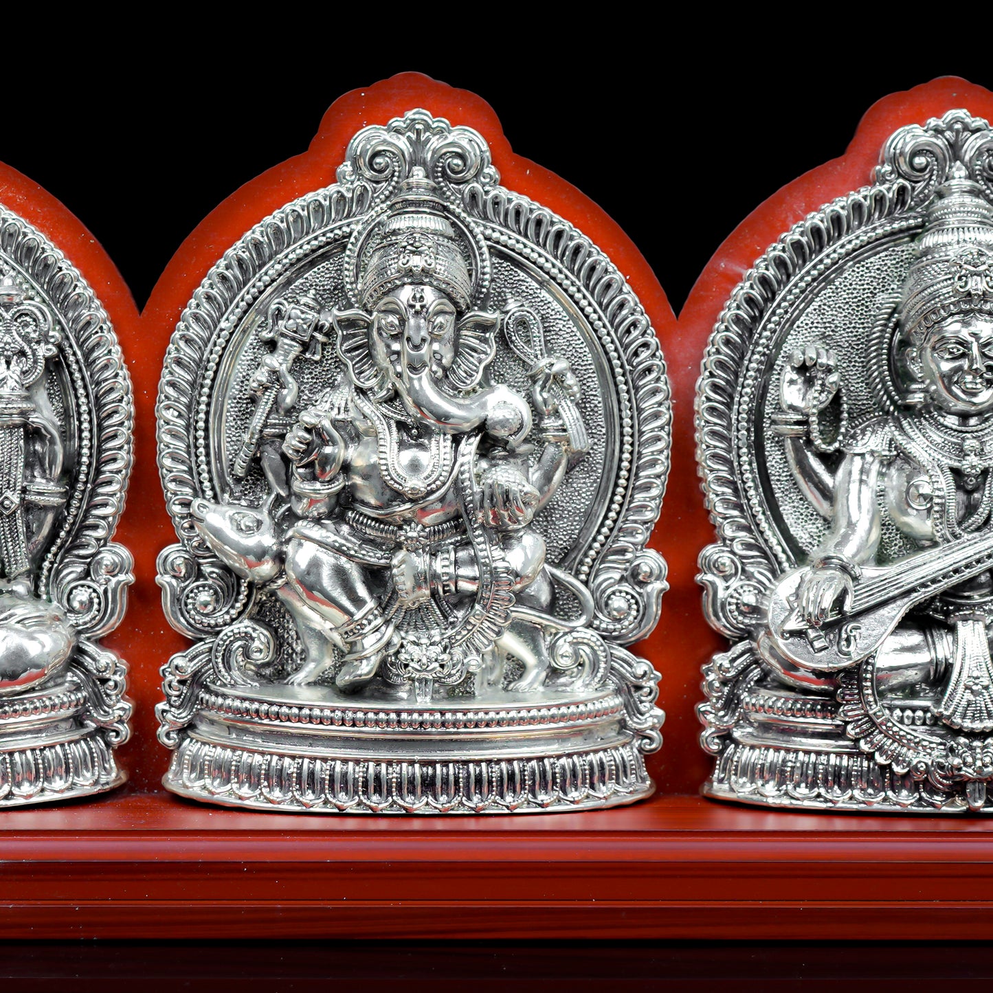 TRI-IDOL SET
