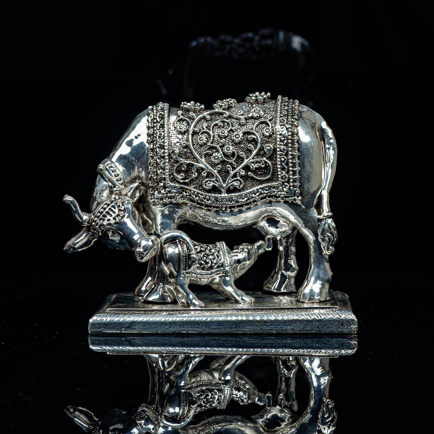 KAMDHENU COW