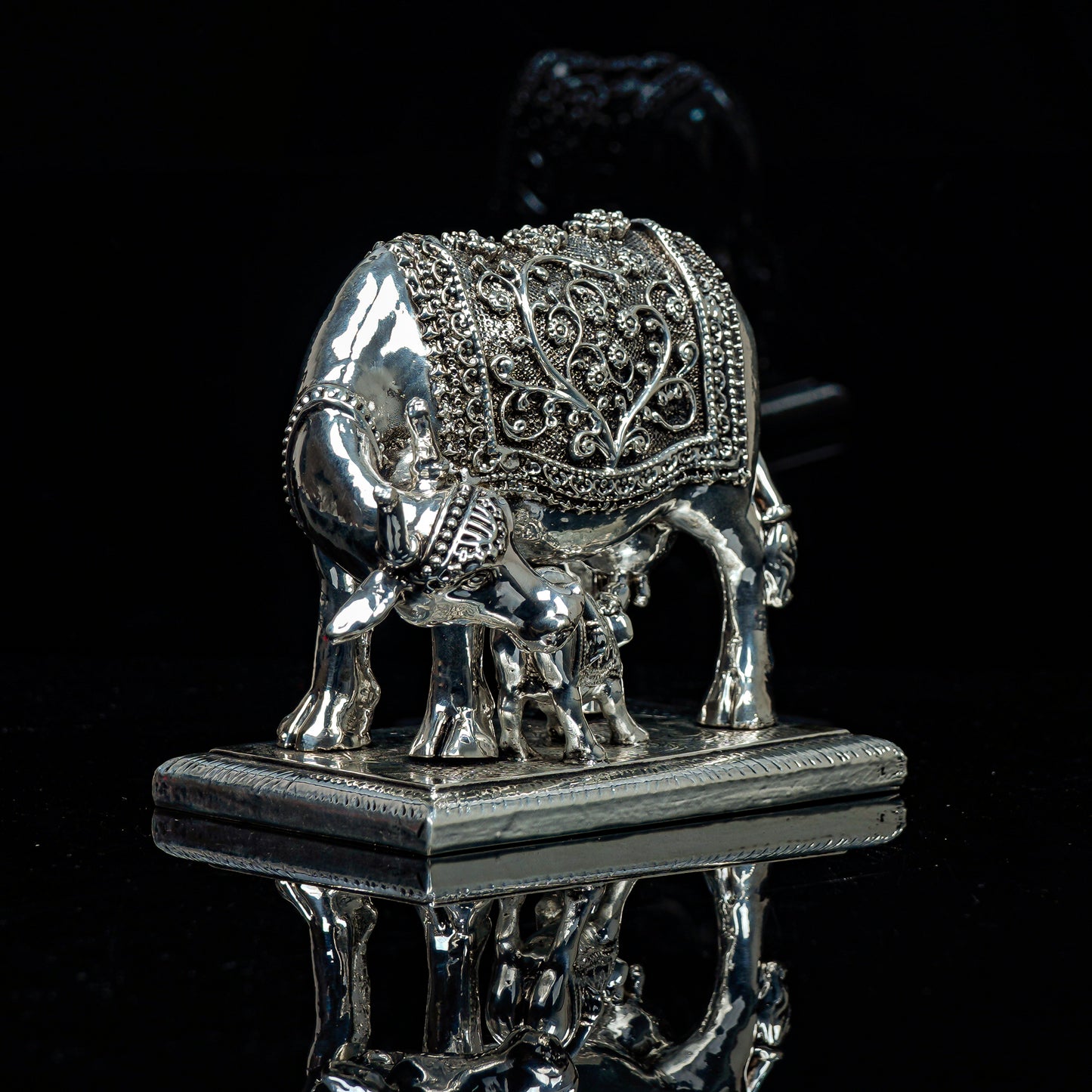 KAMDHENU COW