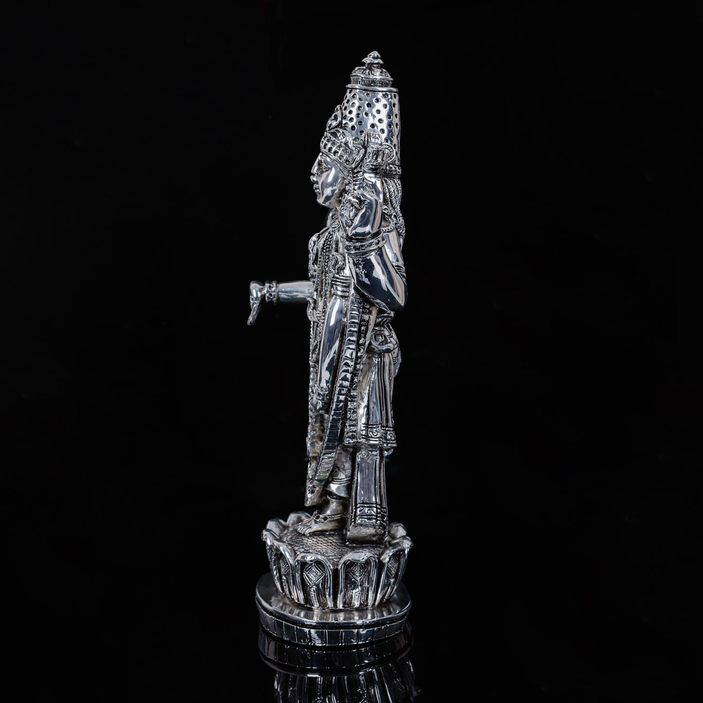 DIVINE VENKATESHWARA