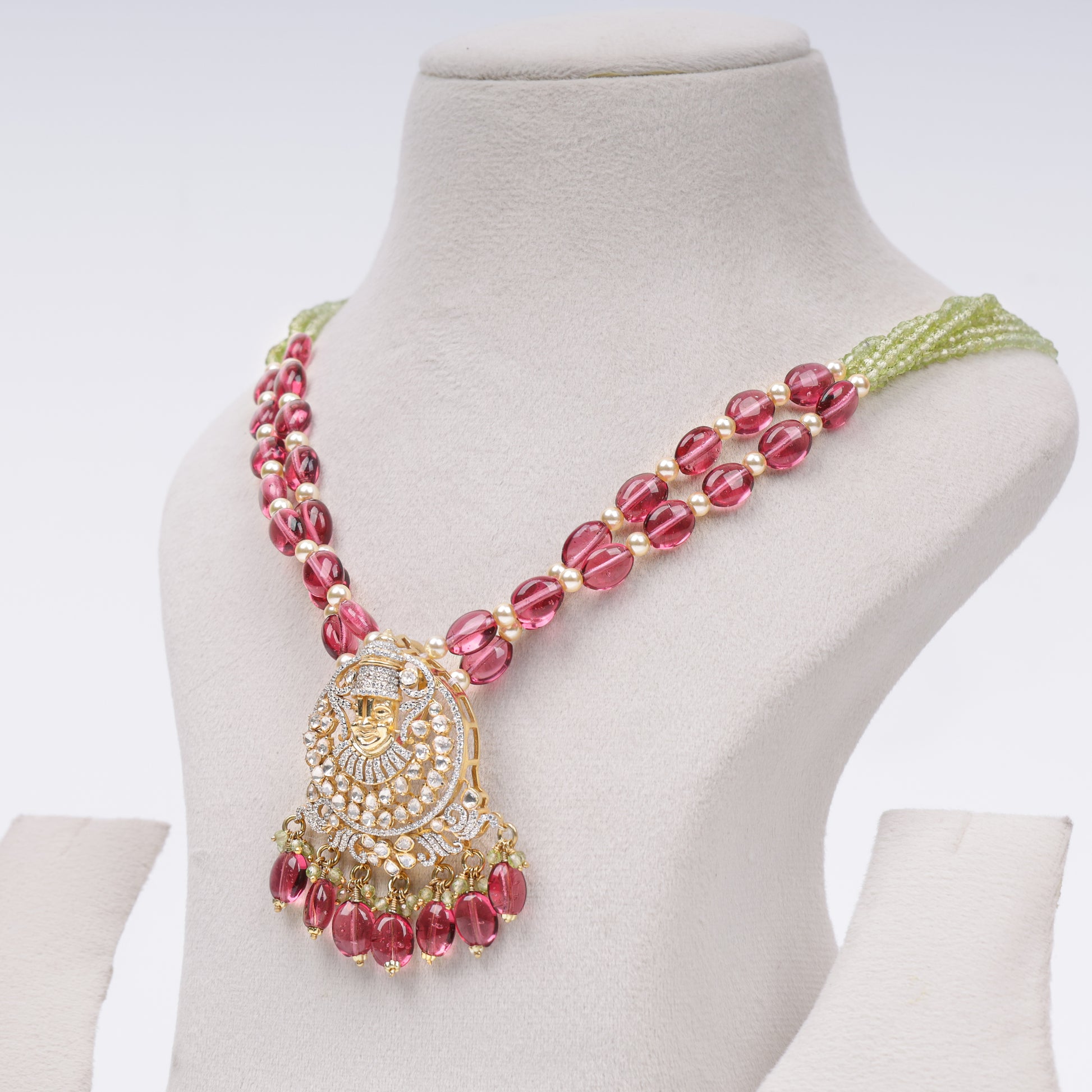 Luma Artisan Pendant Necklace - Treza