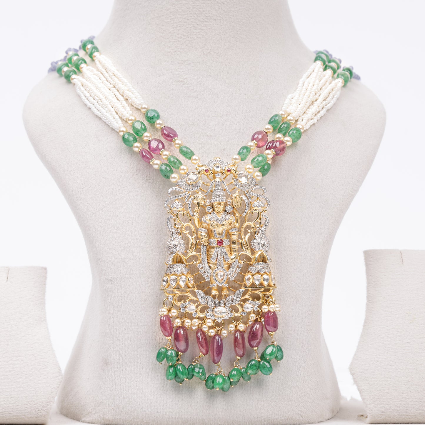 Elvi beaded pendant necklace - Treza