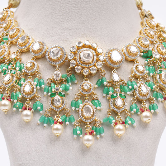Arya pearl neckalce
