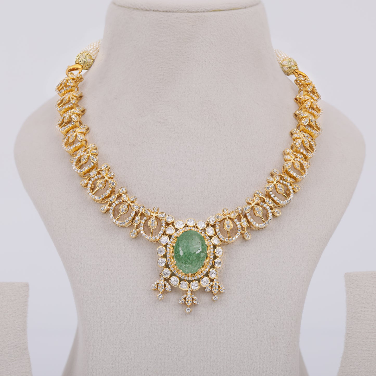 Elara Emerald Necklace