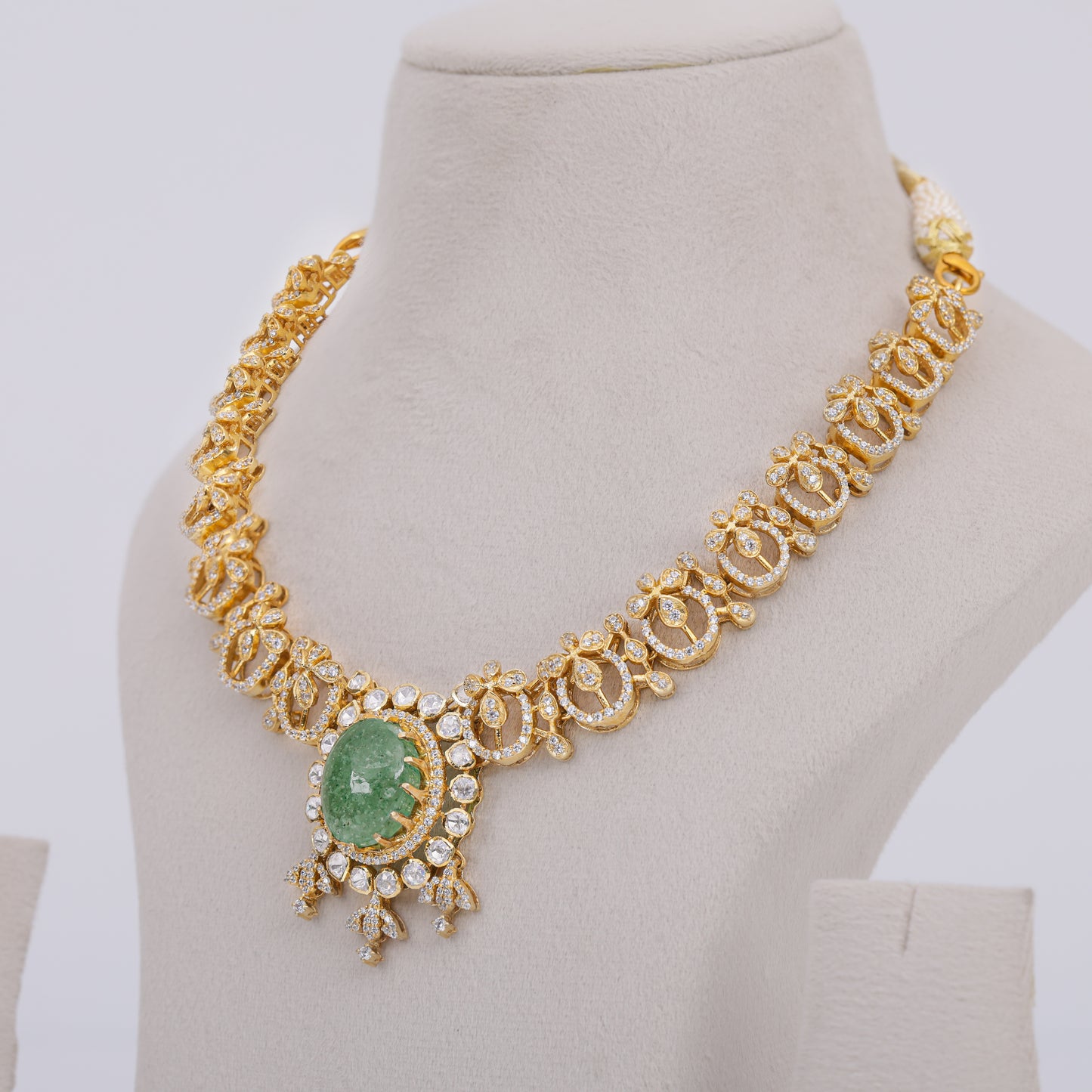 Elara Emerald Necklace