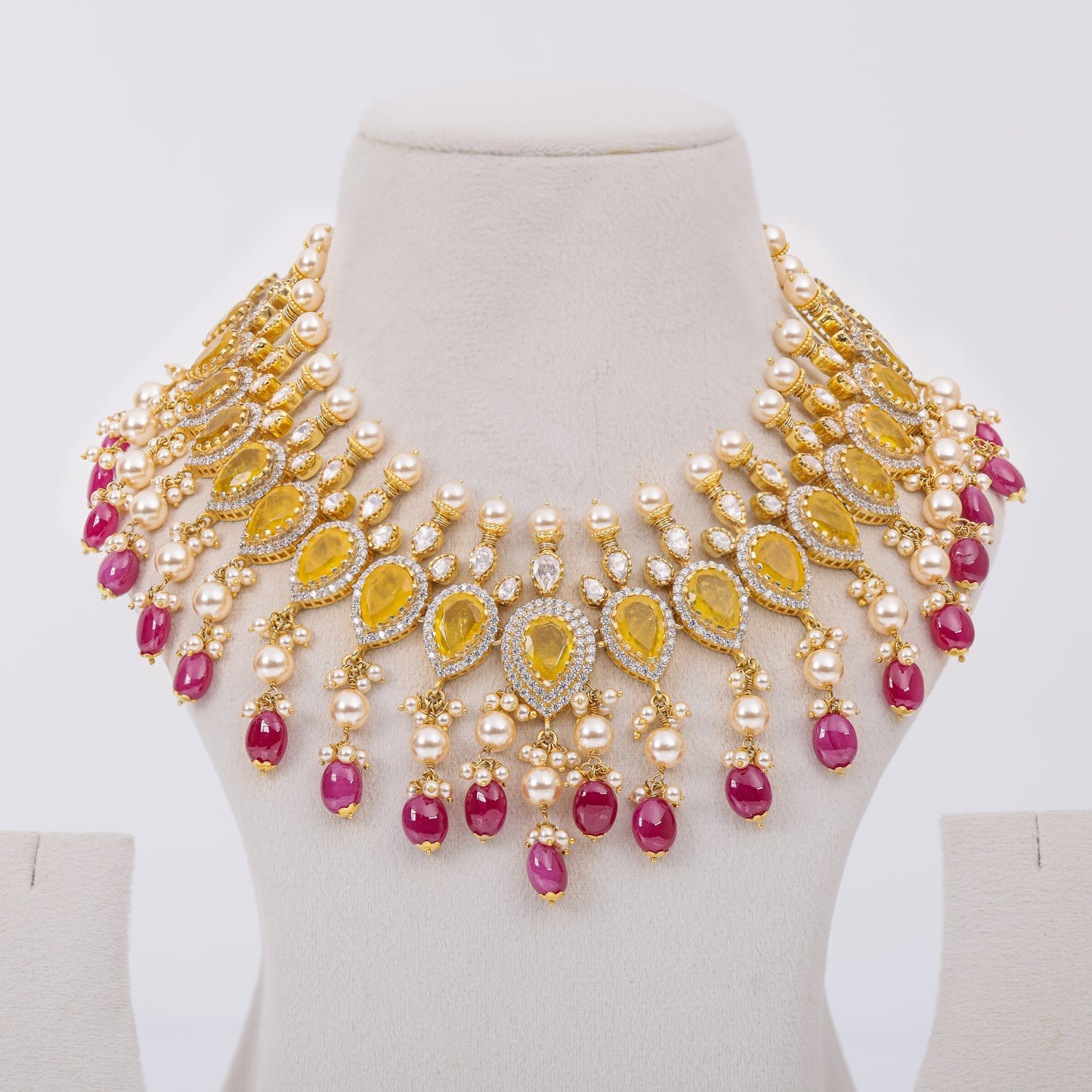 Yellow Stone Pearl Necklace
