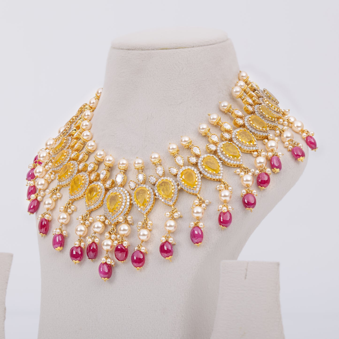 Yellow Stone Pearl Necklace