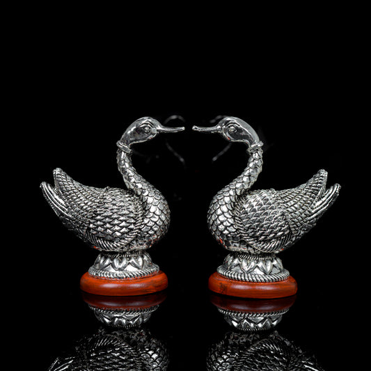 PAIR OF DUCK