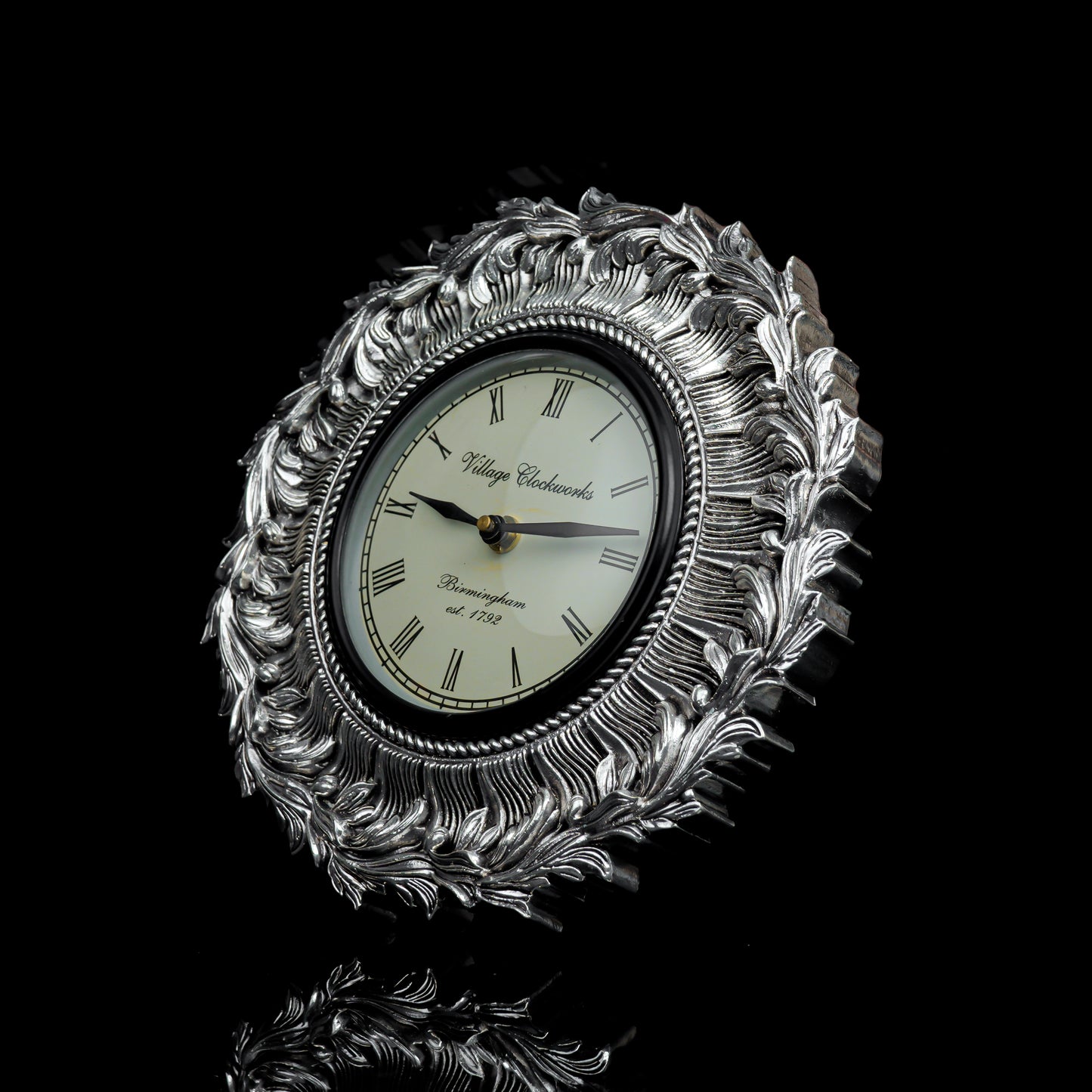 ROUND CLOCK