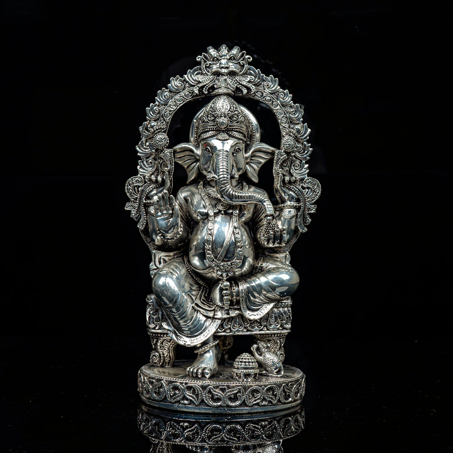 DIVINE GANESH