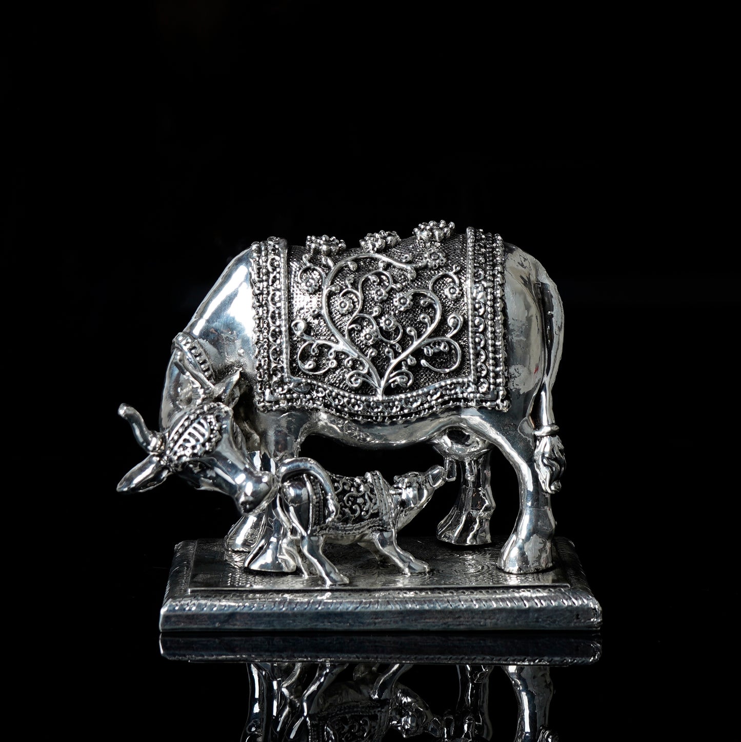 KAMDHENU COW